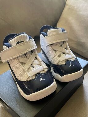 Jordan Kids Navy and White 6 Rings Sneakers